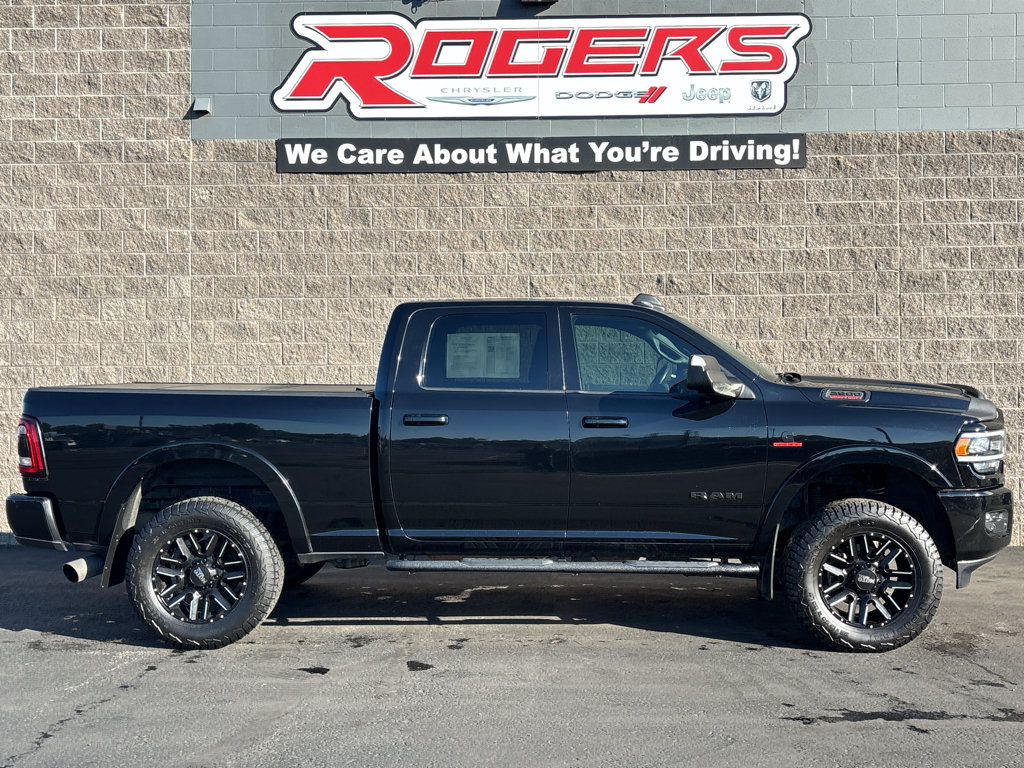 Used 2020 RAM 2500 Laramie w/ Night Edition AWD/4WD image 4
