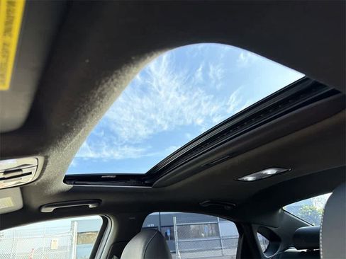 Used 2024 Kia Forte GT-Line w/ GT-Line Premium Package image 11