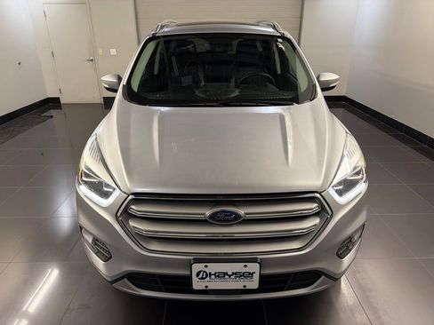 Certified 2019 Ford Escape Titanium AWD/4WD image 2