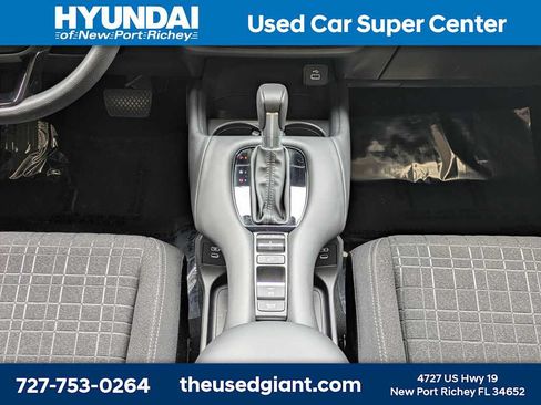 Used 2024 Honda HR-V LX image 19