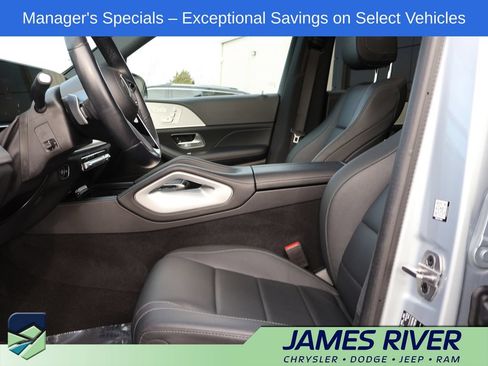 Used 2025 Mercedes-Benz GLE 350 4MATIC image 23
