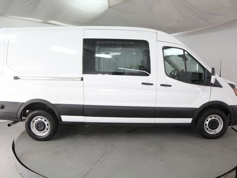 Used 2020 Ford Transit 250 Medium Roof RWD image 5