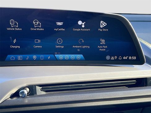 New 2026 Cadillac Vistiq Luxury image 14