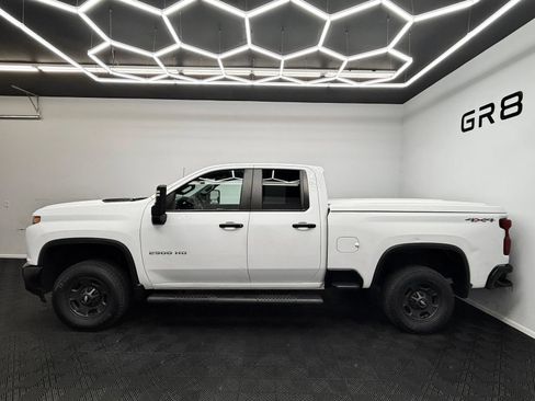 Used 2022 Chevrolet Silverado 2500 W/T w/ WT Convenience Package AWD/4WD image 4