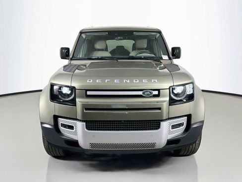 Used 2024 Land Rover Defender 110 S AWD/4WD image 2