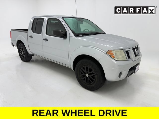 Used 2018 Nissan Frontier SV RWD image 1