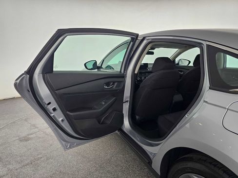 Used 2023 Honda Accord EX image 15