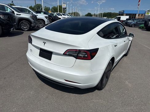 Used 2023 Tesla Model 3 Standard Range RWD image 5