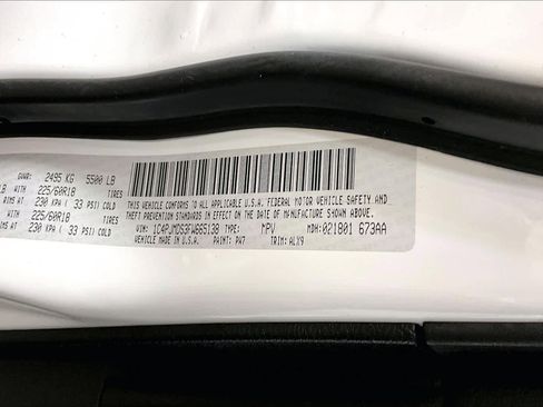 Used 2015 Jeep Cherokee Limited image 37