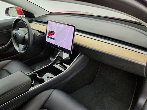 Used 2018 Tesla Model 3 Long Range image 29