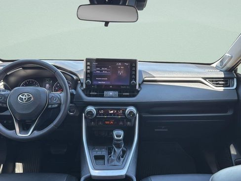 Used 2022 Toyota RAV4 XLE Premium FWD image 22