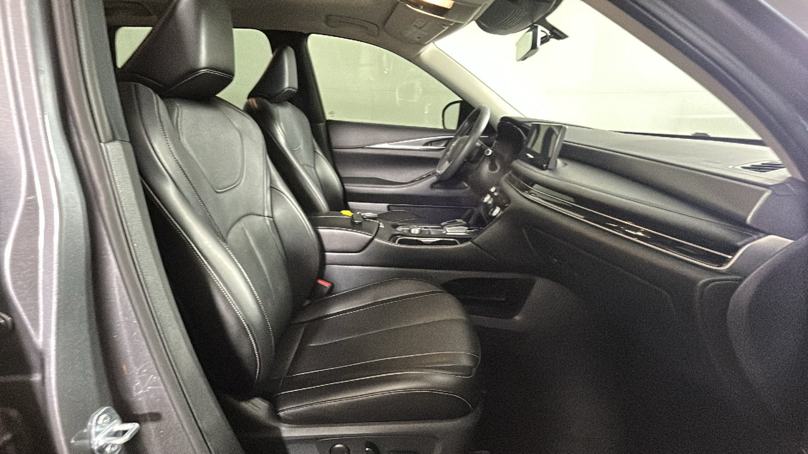 Used 2024 INFINITI QX60 Luxe AWD/4WD image 33
