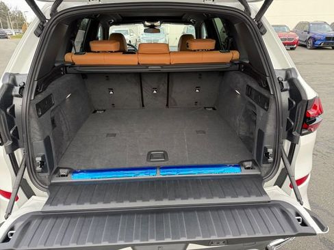 New 2026 BMW X5 xDrive50e w/ M Sport Package AWD/4WD image 19