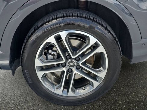 Certified 2025 Audi Q5 Premium w/ Convenience Package AWD/4WD image 27