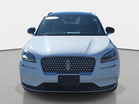 Used 2021 Lincoln Corsair Reserve w/ Elements Package image 2