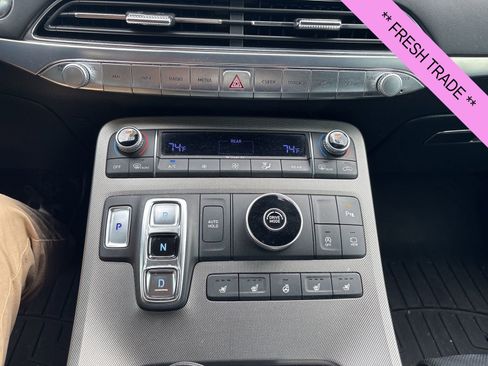 Used 2021 Hyundai Palisade Calligraphy image 13