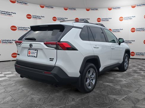 Used 2023 Toyota RAV4 XLE w/ Convenience Package image 7