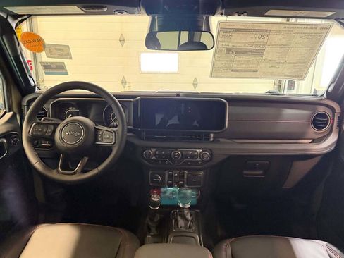 New 2026 Jeep Wrangler Unlimited Rubicon image 22