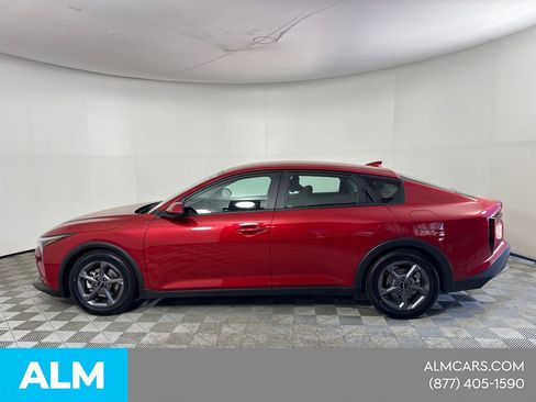 Used 2025 Kia K4 LXS image 11