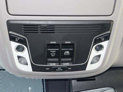 Used 2023 Honda Ridgeline RTL-E image 32