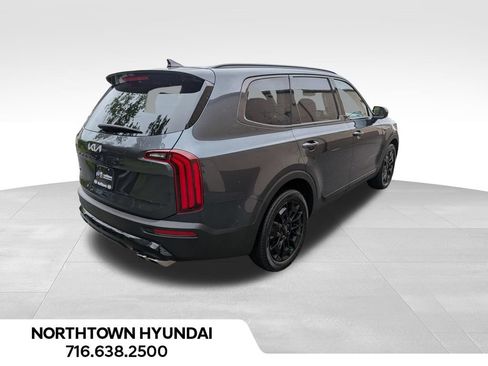 Used 2022 Kia Telluride EX w/ EX Premium Package AWD/4WD image 14