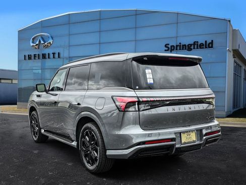 New 2026 INFINITI QX80 4WD image 4