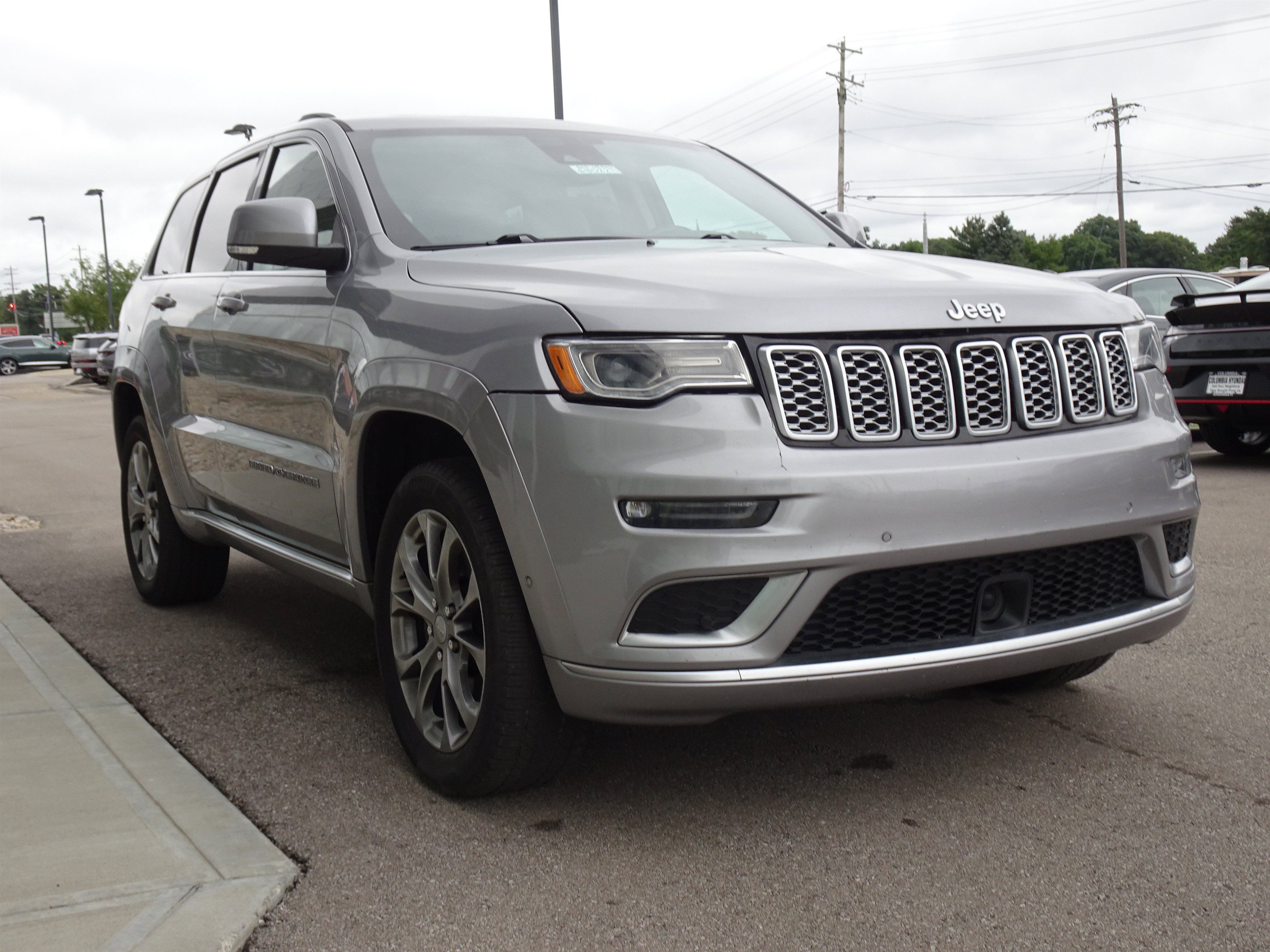 Used 2021 Jeep Grand Cherokee Summit w/ Platinum Series Group AWD/4WD image 6