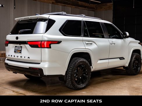 Used 2025 Toyota Sequoia Platinum image 9