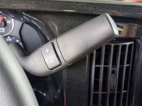 New 2025 GMC Savana 2500 Work Van 3D Extended Cargo Van w/ Driver Convenience Package image 18