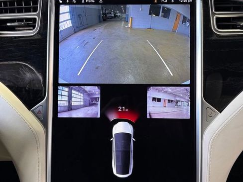 Used 2017 Tesla Model X 100D image 38