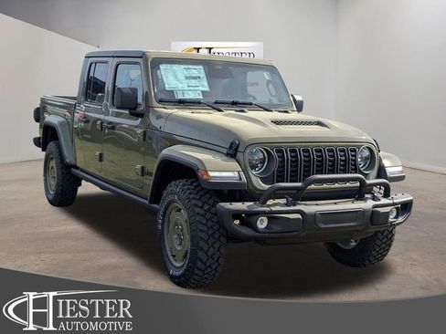 New 2026 Jeep Gladiator Sport image 1