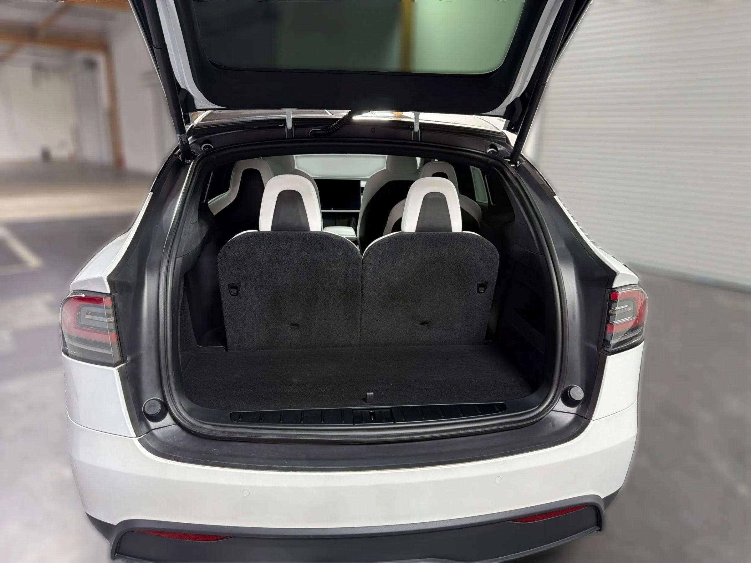 Used 2022 Tesla Model X Plaid AWD/4WD image 11