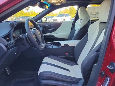 New 2025 Lexus ES 350 F Sport image 16