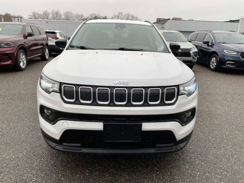 Certified 2022 Jeep Compass Latitude image 10