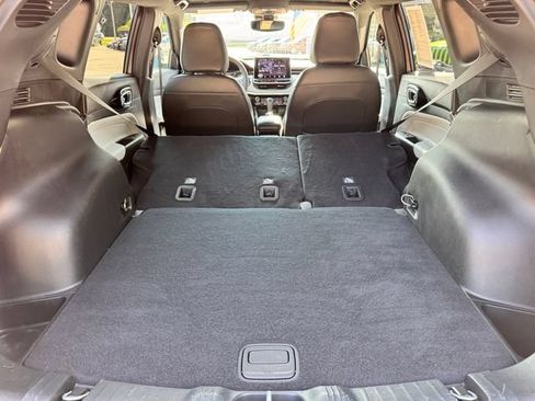 Used 2023 Jeep Compass Limited AWD/4WD image 7