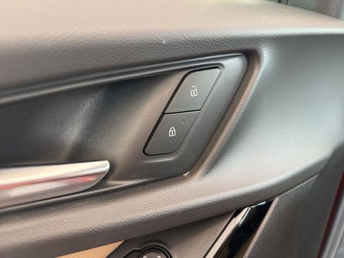 New 2026 Chevrolet Equinox ACTIV AWD/4WD image 16