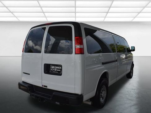 Used 2024 Chevrolet Express 3500 LS RWD image 6