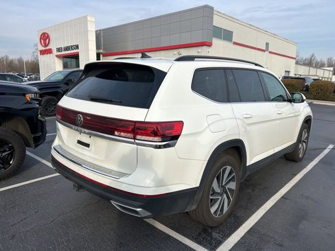 Used 2024 Volkswagen Atlas SE image 6