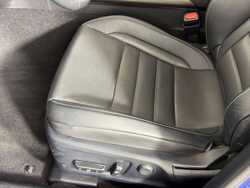 Used 2016 Lexus IS 200t w/ F Sport Package image 13