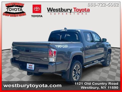 Used 2020 Toyota Tacoma TRD Sport w/ Technology Package AWD/4WD image 7