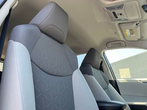 New 2025 Toyota RAV4 XLE image 21