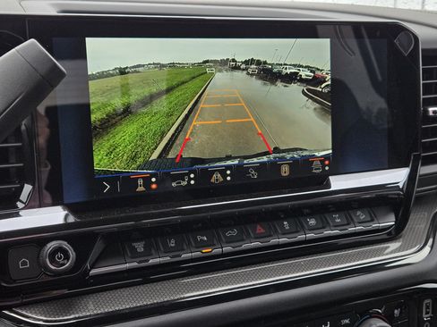 New 2026 Chevrolet Silverado 2500 ZR2 w/ ZR2 Bison Edition AWD/4WD image 13