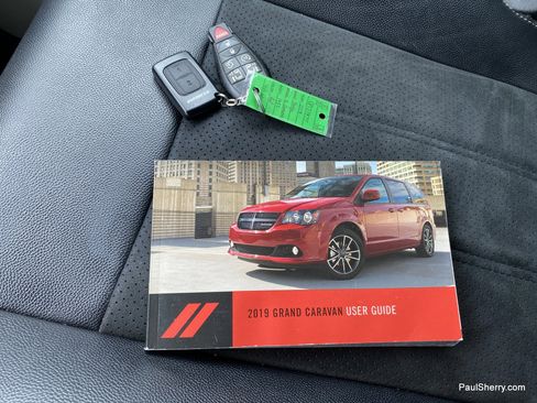 Used 2019 Dodge Grand Caravan SXT FWD image 44