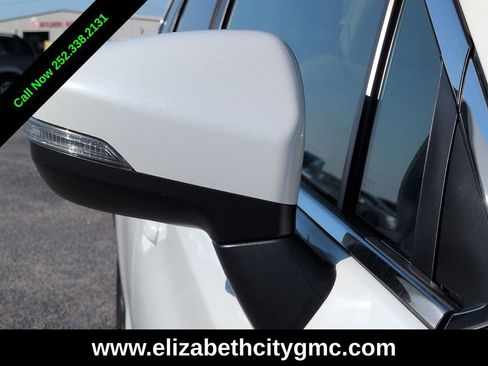 Used 2023 Subaru Ascent Limited AWD/4WD image 11