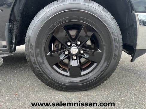 Used 2016 RAM 1500 Classic SLT AWD/4WD image 22