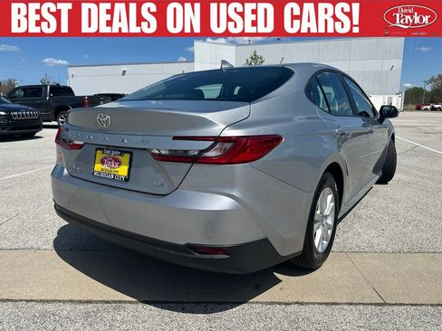 Used 2025 Toyota Camry LE FWD image 3