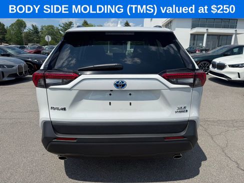 Used 2024 Toyota RAV4 XLE Premium w/ Weather Package AWD/4WD image 6