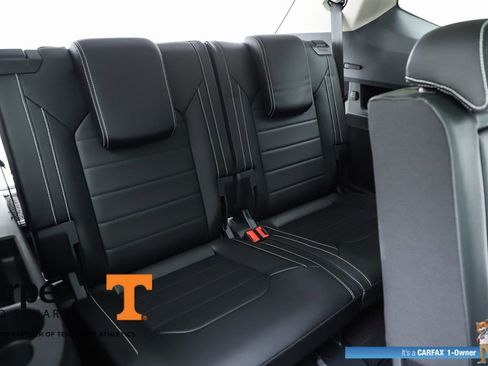 Used 2023 Volkswagen Atlas SEL Premium image 40