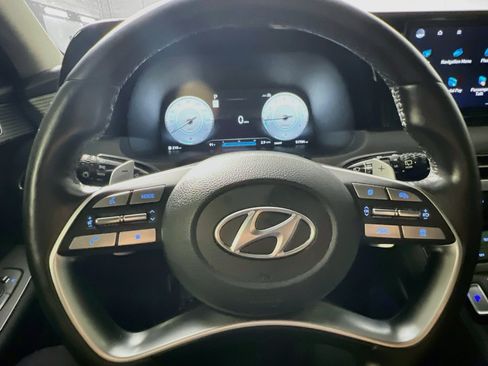Used 2024 Hyundai Palisade Limited FWD image 18