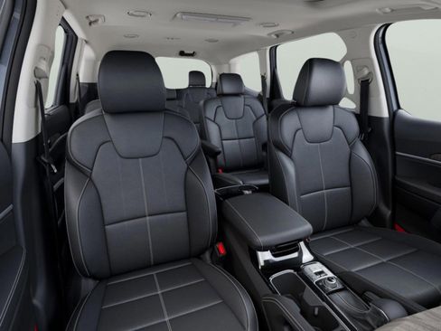 New 2025 Kia Telluride EX w/ EX Captain's Chair Package image 15
